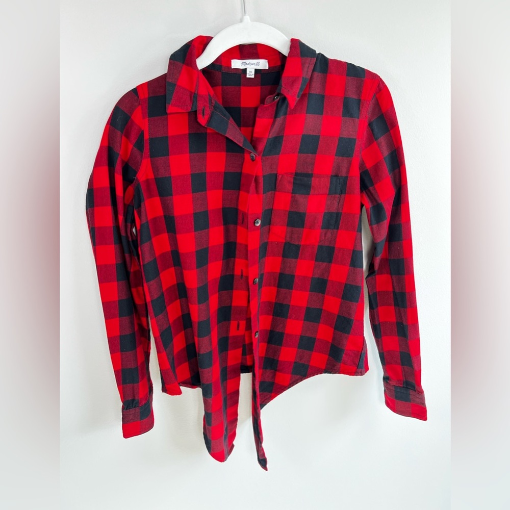 Madewell button down/tie waist shirt, size XS, red and black Buffalo